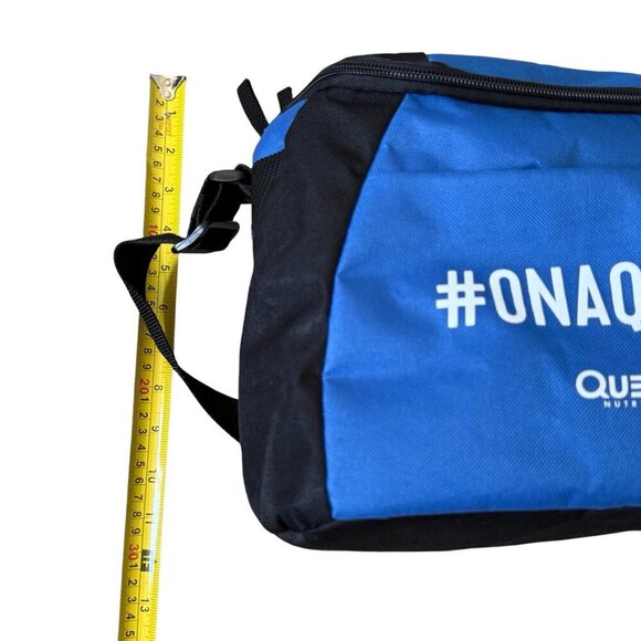 Quest Nutrition ONAQUEST Blue Insulated Cooler Lunch Bag - Picture 6 of 7